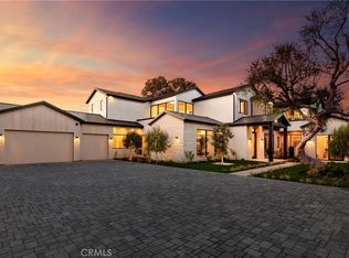 17421 Magnolia Blvd, Encino, CA 91316