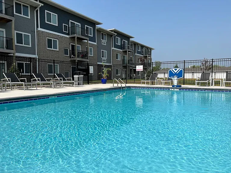 Blue Ridge Commons — Photo 17