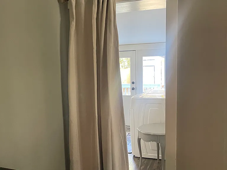 212 Judd St — Photo 20