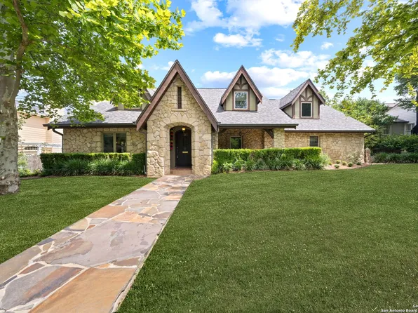 105 CLOVERLEAF AVE, Alamo Heights, TX 78209