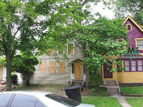 1st image of 16515 Log Cabin St