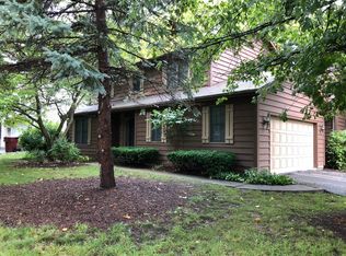 4120 Oglesby Ave, Gurnee, IL 60031