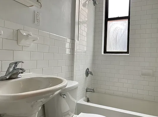 Rented by Corcoran | media 20