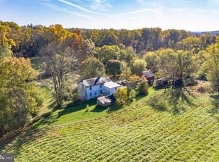 7 Reading Rd, Stockton, NJ 08559