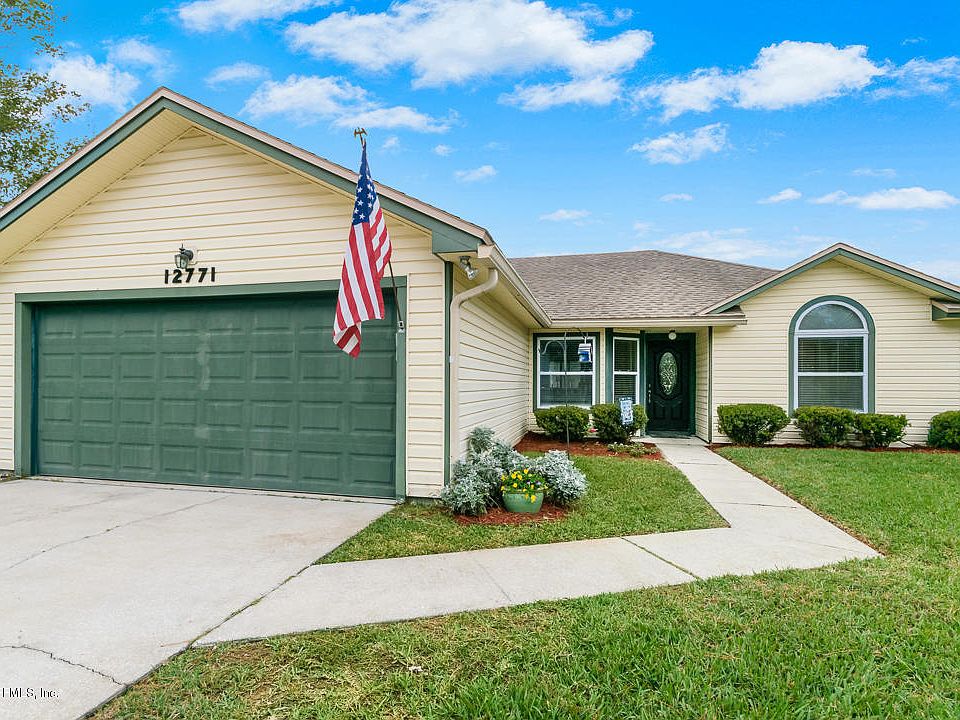 1st image of 12771 Autumn Springs Ct N