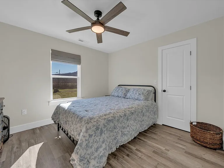 160 Marion Farms Dr — Photo 5