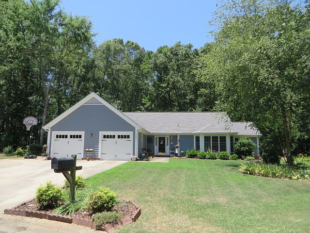 1st image of 13601 Annsdale Ln