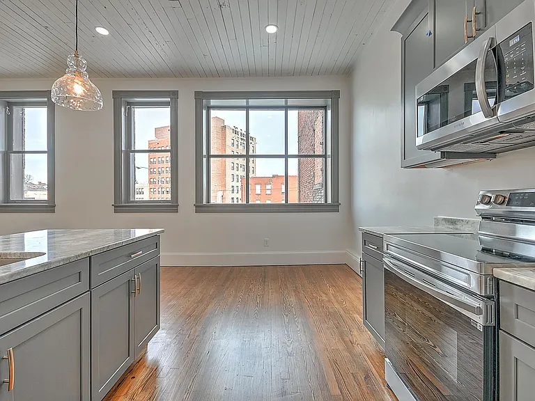 503 State St #203 — Photo 5