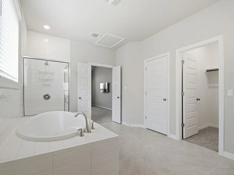 1009 Calendula Trl — Photo 18