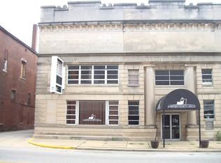 59 S Main St, Linton, IN 47441