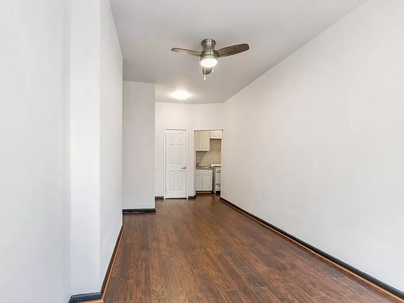 4th image of 424 E 115th St #3B