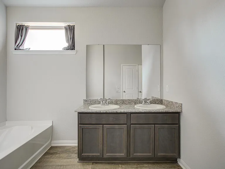 2009 Cedar Branch Dr — Photo 19