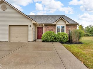 417 Woodberry Dr, Danville, IN