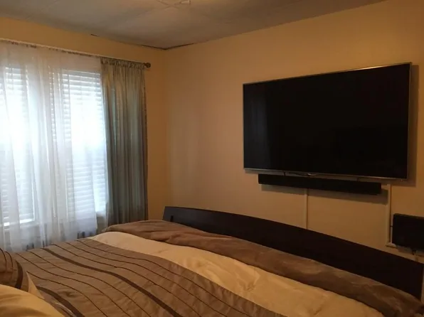 1214 Park Ave APT 1, Rochester, NY 14610