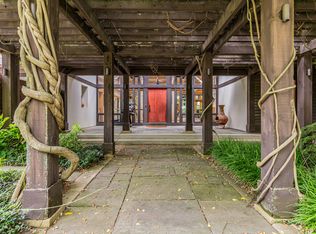 110 W Whitehall Ct, Urbana, IL