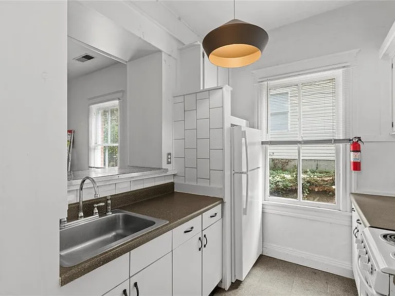 1081 McMillan St NW — Photo 11
