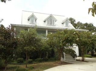 122 N Boyle Dr, Pawleys Island, SC 29585