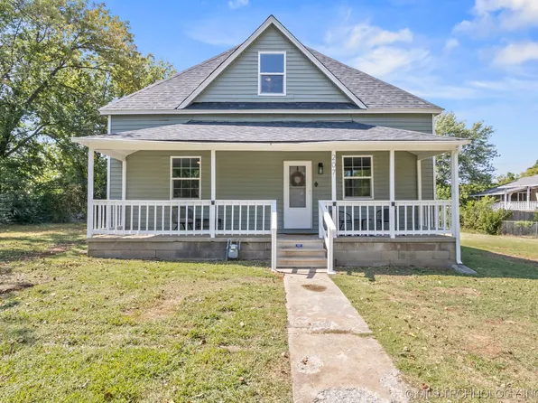 207 N Graham Ave, Wagoner, OK 74467