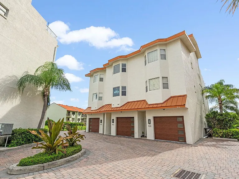 1593 Pinellas Bayway S #1 — Photo 48
