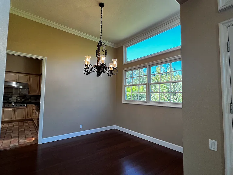 2357 Brookshire Ln — Photo 48