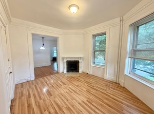 143 2nd Ave APT 1F, Troy, NY 12180