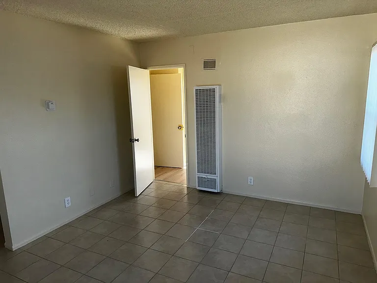 13554 Cantlay St #8 — Photo 3