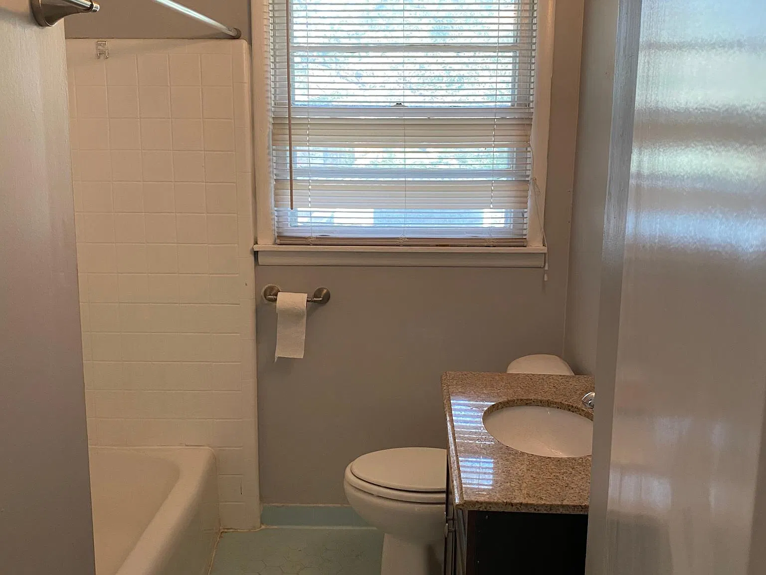207 Wildoak Drive — Photo 4