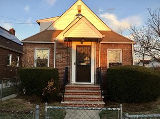 12137 197th St, Jamaica, NY 11413