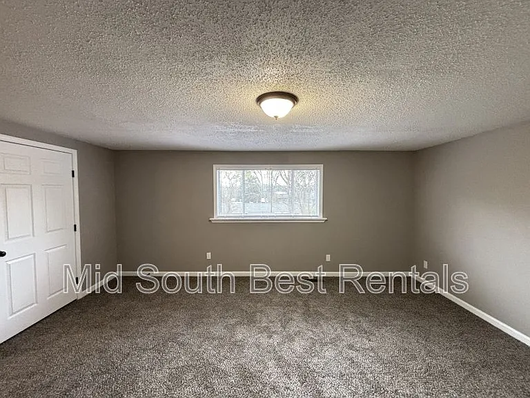 7 Ivy Dr — Photo 5