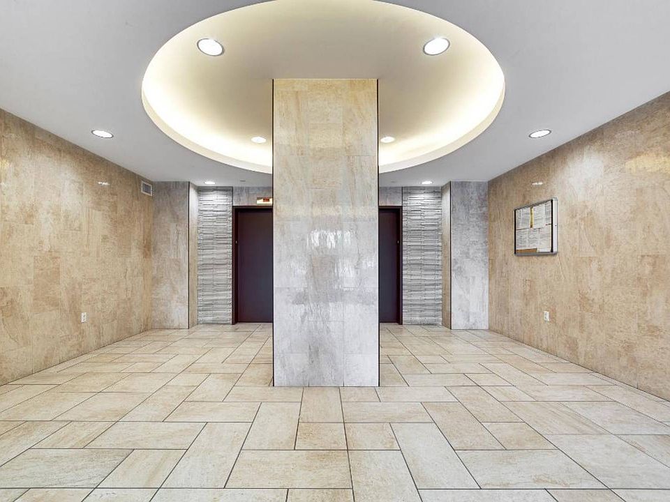 1st image of 50 Oceana Drive West # 5f Fl 5
