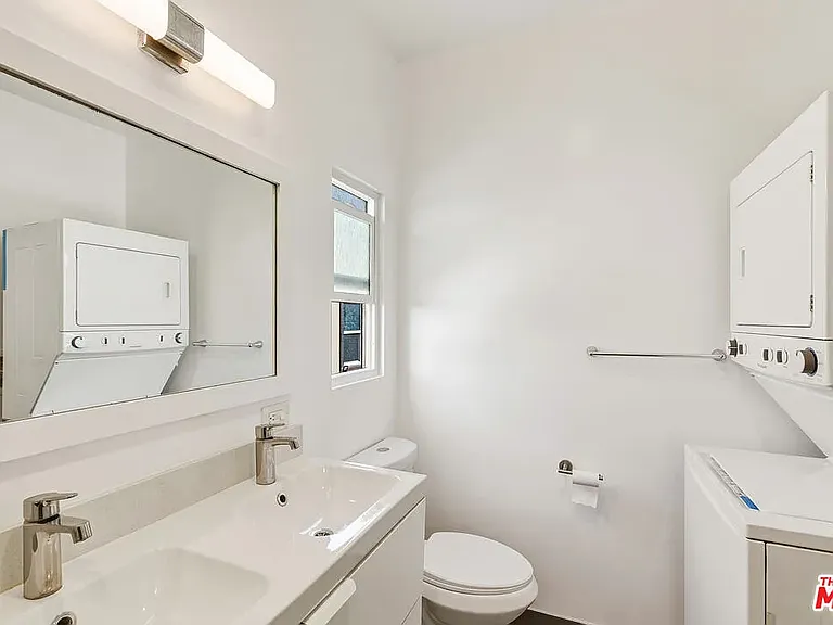 3429 Edgehill Dr #3 — Photo 20