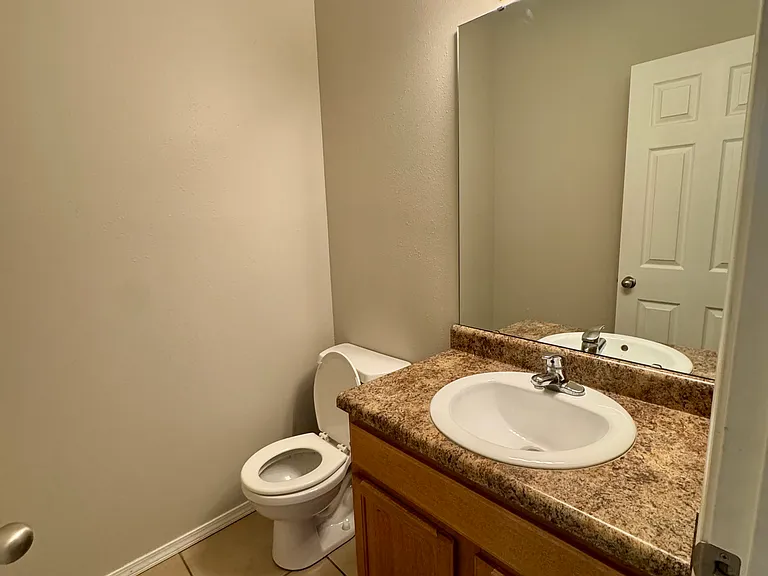 1103 N Missouri Dr — Photo 8