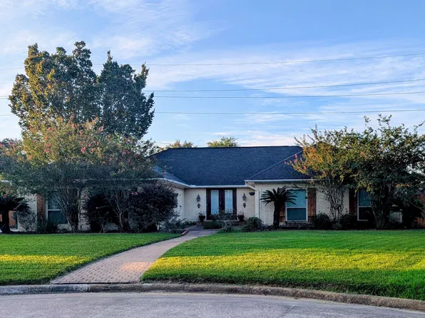 4775 Elmhurst Dr, Beaumont, TX 77706