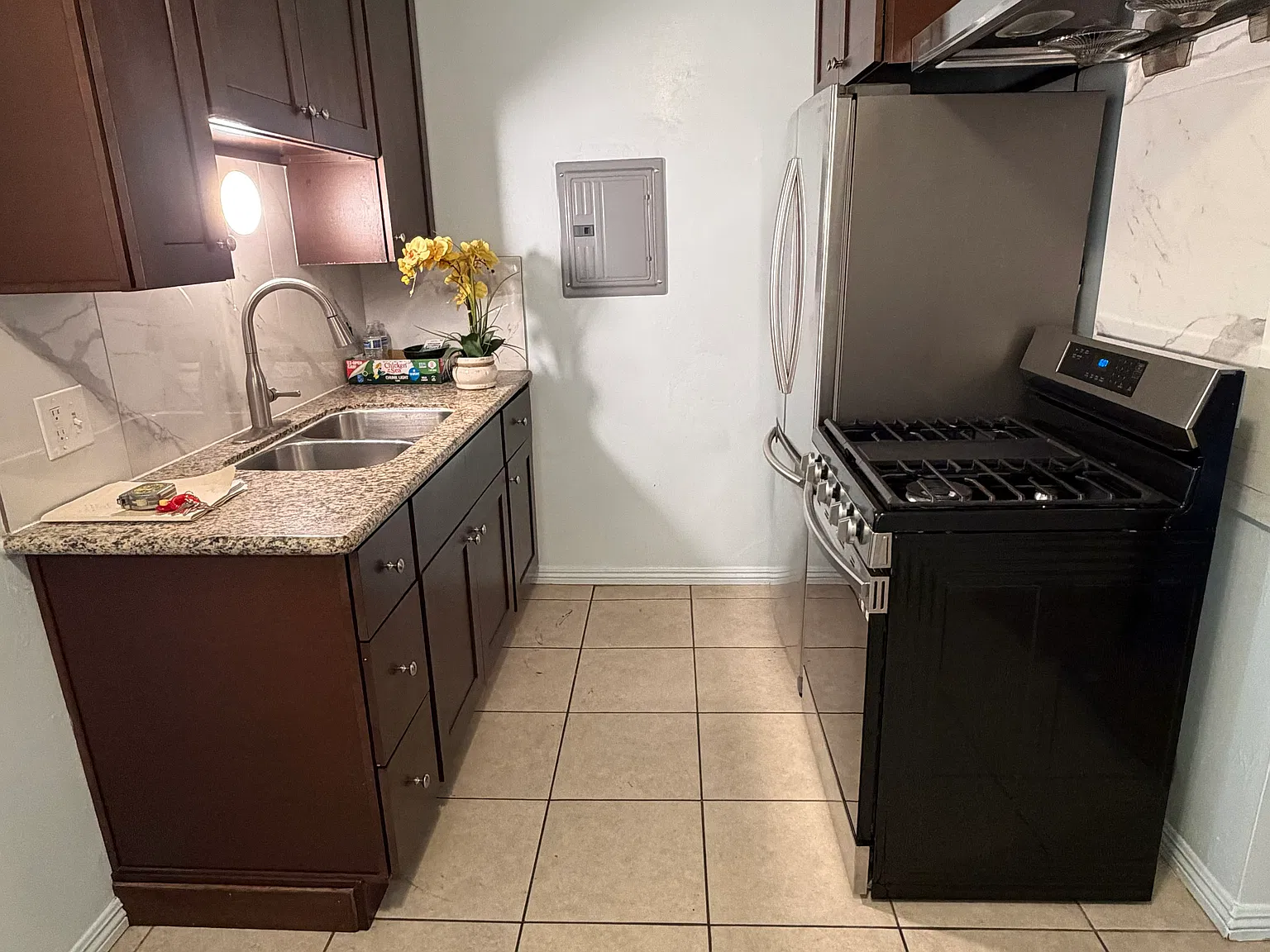 2 bed, $2,000 — Photo 3