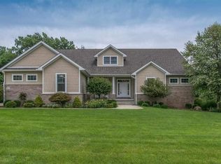 4952 N Chatham Dr, Bloomington, IN