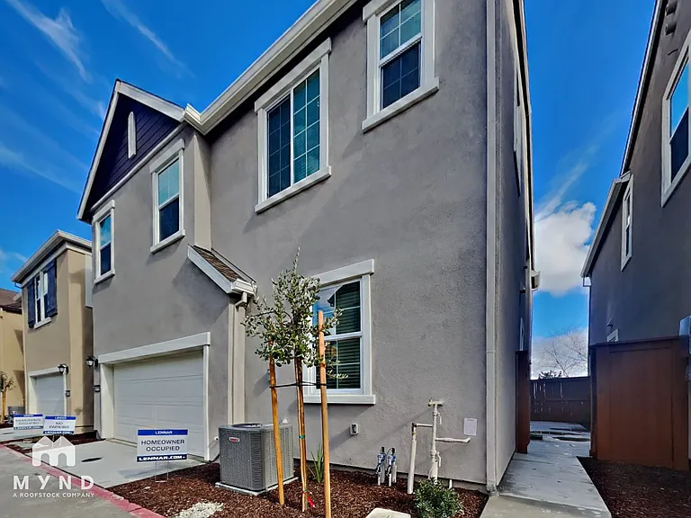 1688 Matmor Rd — Photo 20