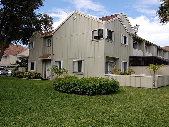 3rd image of 6223 Riverwalk Ln Unit 1