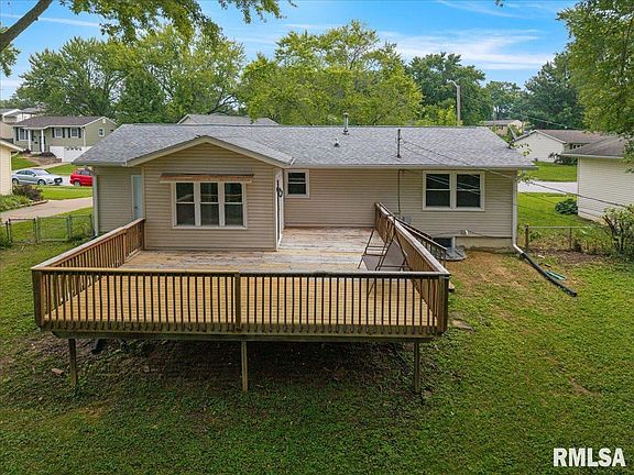 3rd image of 1337 Golden Valley Dr