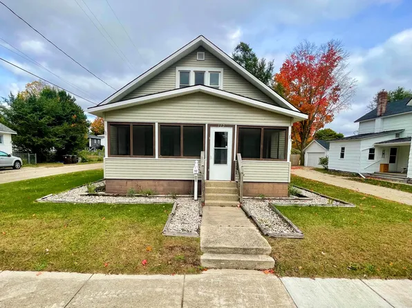 112 W Bridge St, Big Rapids, MI 49307