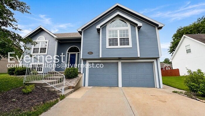 1st image of 2217 Magnolia Dr
