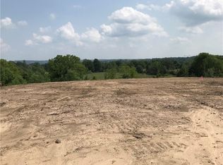 260 W Bloomfield Rd, Pittsford, NY 14534