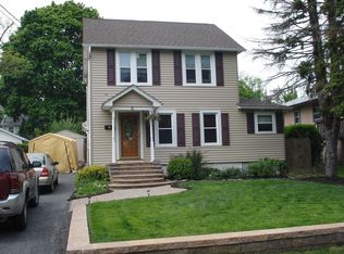 8 Budd Ave, Middletown, NY 10940