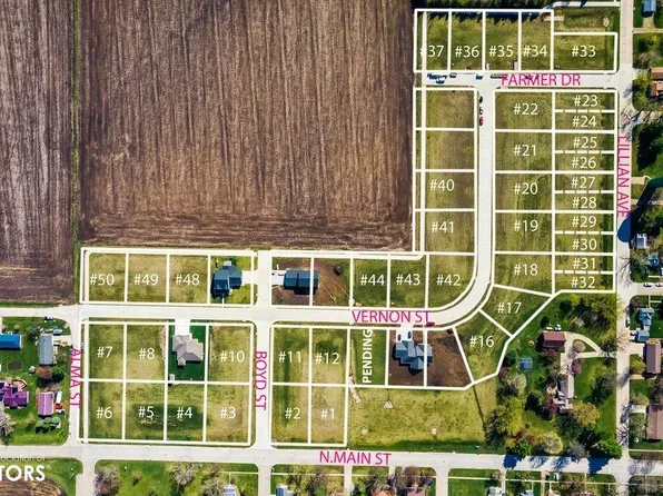 614 N Vernon St, Conrad, IA 50621
