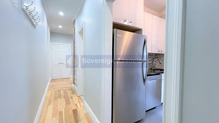 Rented by Sovereign Associates | media 9