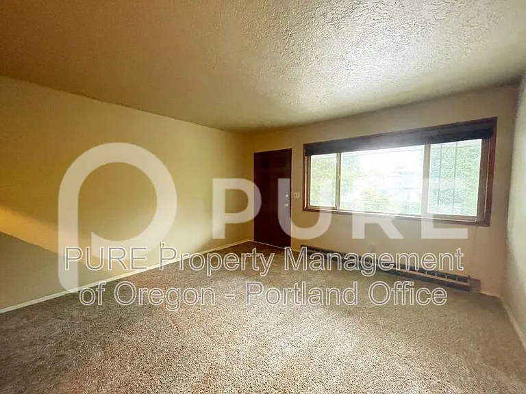 1135 SE 27th Ave — Photo 14