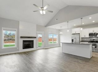 1228 Shallowford St, Bowling Green, KY 42101