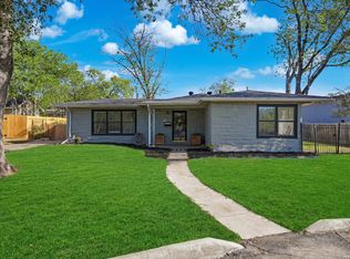 357 Tuttle Rd, Terrell Hills, TX 78209