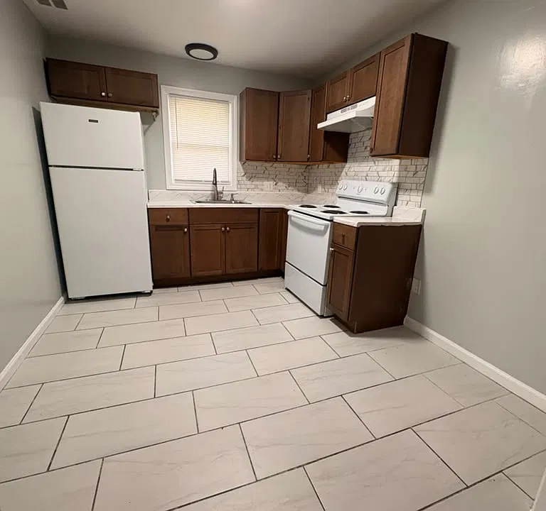 345 Ellsworth Ave #3