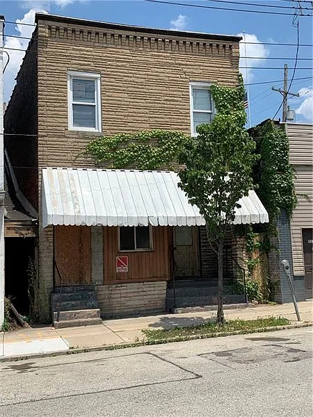 2117 Noble St photo 1