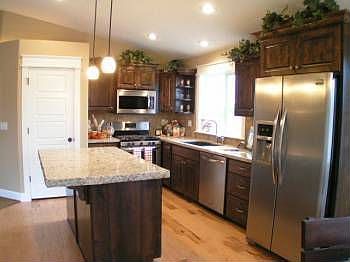 3rd image of 3285 E Edwards Dr